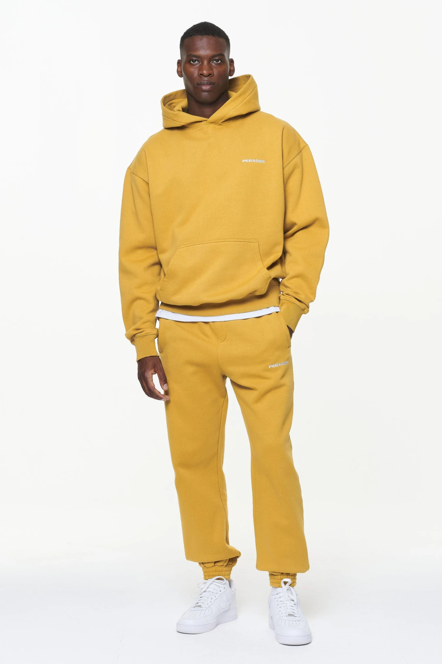 Logo Heavy Sweat Jogger Vintage Washed Mustard 2 Logo Heavy Sweat Jogger Vintage Washed Mustard - Image 2