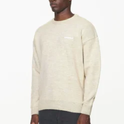 Logo Shaggy Knit Sweater Kingdom Beige 7 Logo Shaggy Knit Sweater Kingdom Beige -Fashigen Sales PGDR BUILD TO LAST E COMMERCE MENS7403