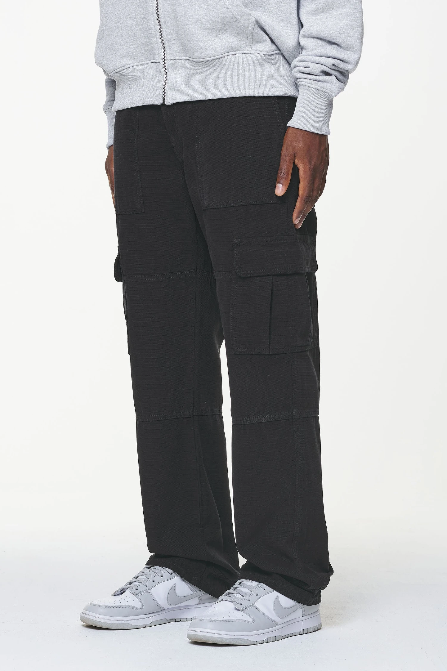 Tayls Cargo Pants Black 3 Tayls Cargo Pants Black - Image 3