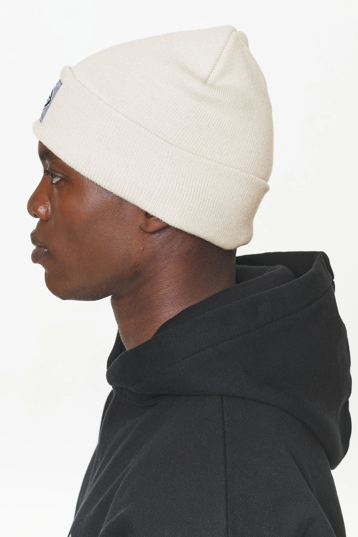 Renon Beanie Kingdom Beige 2 Renon Beanie Kingdom Beige - Image 2