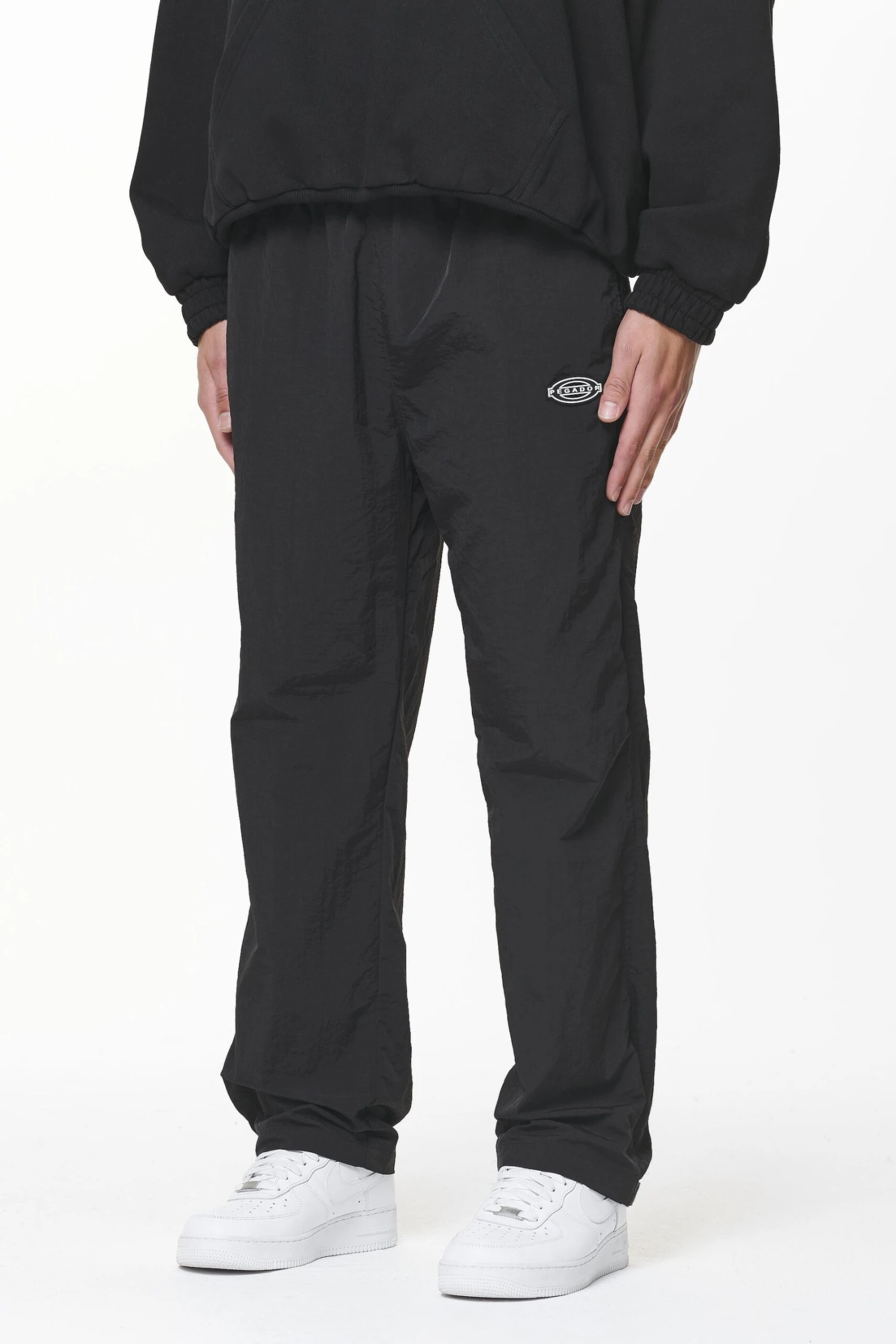 Drewo Wide Track Pants Onyx Black 3 Drewo Wide Track Pants Onyx Black - Image 3