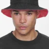Juan Reversible Bucket Hat Black Strawberry
