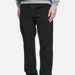 Baures Straight Jeans Deep Black 7 Baures Straight Jeans Deep Black -Fashigen Sales PGDR NEVER TOO LATE ECOMMERCE 2 FEMALE BLUE203